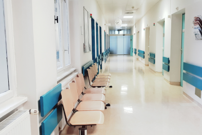 REFERENCIAL. El Ministerio de Salud Pública desaprueba las festividades en centros de salud y reitera su enfoque en la atención profesional.