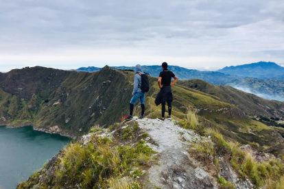 Hasta la laguna del Quilotoa llegan turistas de diferentes partes del país.