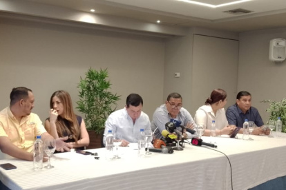 Pronunciamiento. Legisladores de ADN responsabilizaron a organizaciones políticas sobre las consecuencias en aprobarse la resolución que pretende obligarlos a tomar licencia para realizar campaña electoral.