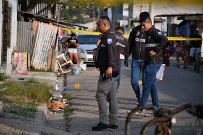 Situación. Las investigaciones policiales han determinado que los constantes actos delictivos y terroristas en El Oro se debe a pelea entre bandas delincuenciales.