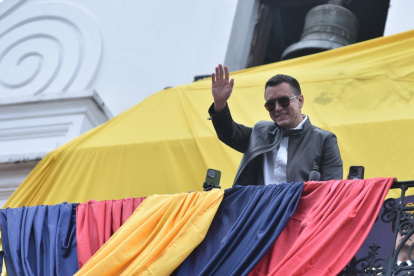 El presidente Daniel Noboa se dirigió a sus simpatizantes en el inicio de la campaña.