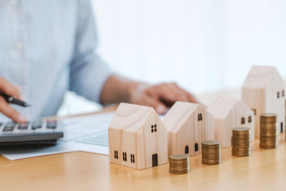 Referencial. El impuesto predial es un tributo municipal que pagan los dueños de casas, edificios u otro bien inmueble.