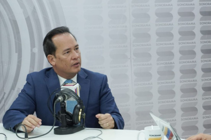 Henry Cucalón es el presidenciable del movimiento Costruye