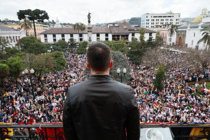 Daniel Noboa ofreció un discurso el domingo pasado cuando inició la campaña electoral