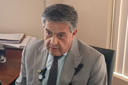 Leonardo Amoroso, fiscal de Azuay, ofreció detalles del caso de la joven trabajadora que habría sido violada en un hotel de Cuenca.