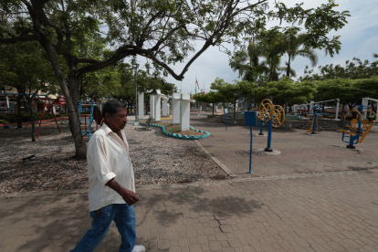 Parques. Los ciudadanos no piden solo la regeneración del único parque existente, sino que exigen nuevos y grandes parques.