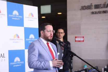 El secretario General de la Asamblea, Alejandro Muñoz se refirió a la devolución del oficio sobre Decreto 500 y encargo de la Presidencia