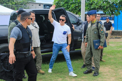 El presidente de Ecuador, Daniel Noboa, durante una visita a Esmeraldas, este jueves 9 de enero del 2025.