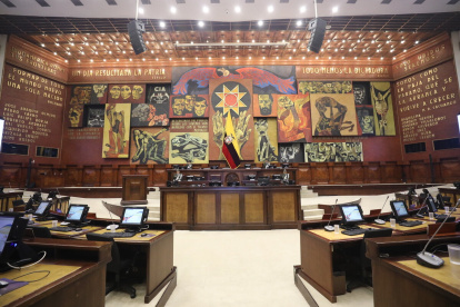 La Policía Nacional llegó este 10 de enero de 2025 a la Asamblea.