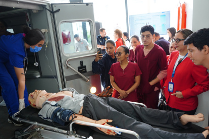 Ambulancia. Los estudiantes practicarán con casos reales.