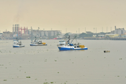 Transacción. El canje de deuda es una de las opciones que maneja la Prefectura del Guayas.