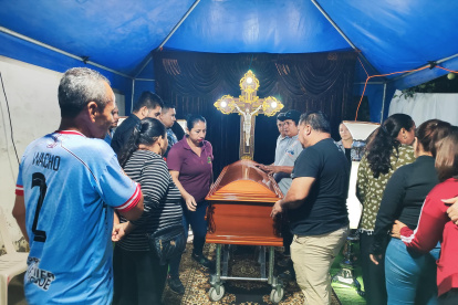 El cuerpo del alcalde llegó la madrugada de este domingo a su natal Arenillas.