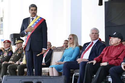 El presidente de Venezuela, Nicolás Maduro, junto a sus pares de Cuba, Miguel Díaz-Canel (c) y de Nicaragua, Daniel Ortega (d).