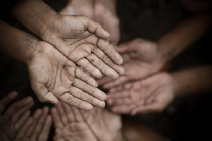 Referencial. La pobreza es multidimensional. En Ecuador, se concentra en mayores porcentajes en las zonas rurales.