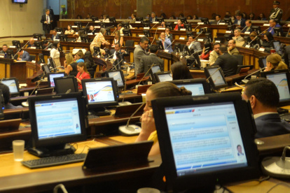 La Asamblea Nacional volverá de su vacancia legislativa el 24 de enero, con parlamentarios suplentes.