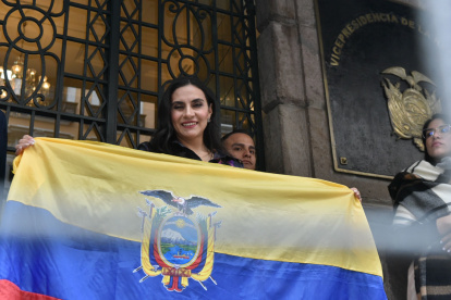 Verónica Abad recuperó sus funciones tras la decisión de la jueza Nubia Vera.