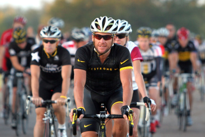 Armstrong intentó volver a la actividad ciclística, pero ya no pudo.