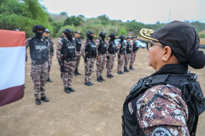Proceso. Los agentes penitenciarios tienen turnos rotativos y sus jorrnadas laborales son extendidas.
