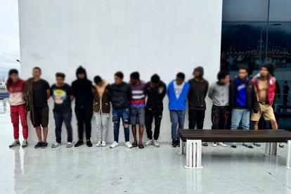 Dos de los 13 detenidos tienen antecedentes penales por robo.