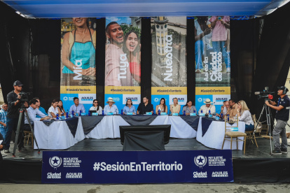 Una sesión extraordinaria itinerante del Concejo Cantonal de Guayaquil se desarrolló en el sector Cristo del Consuelo, este viernes 17 de enero.