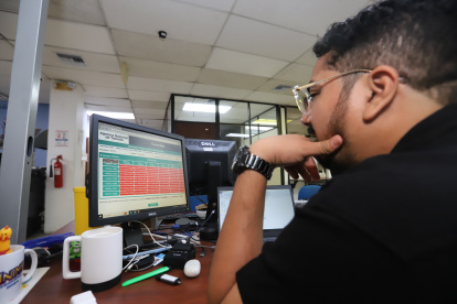 Situación. La mayoría de turnos en la ANT están agotados hasta marzo del 2024 en la provincia del Guayas.