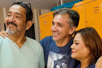 Jorge Toledo con Andrés Garzón y Miriam Murillo.