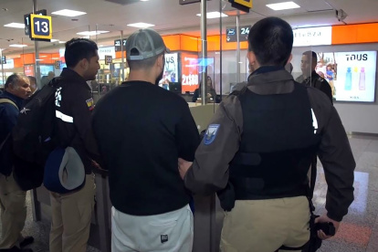 Jean Paúl Pisco considerado el tercero más buscado en Ecuador, fue detenido en Alemania.