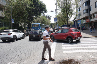 El Pico y Placa busca reducir la congestión vial en la capital.