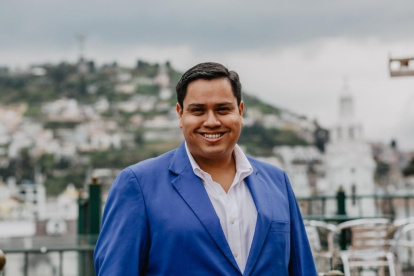 César Coronel, gerente de Defensa Deudores.