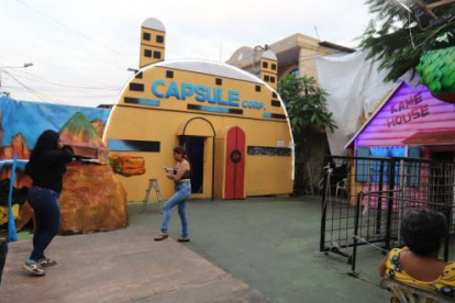 Según los artesanos, los adultos son los que experimentan más nostalgia con los monigotes.