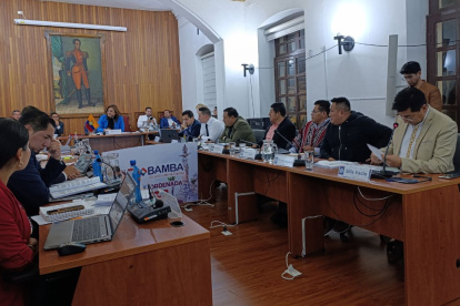 Concejo Cantonal de Riobamba decidió remover al alcalde John Vinueza el domingo 19 de enero.