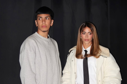 Los artistas estrenaron "Lo que me causa"