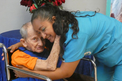 ONG. La Fundación Clemencia busca dar calidad de vida a personas de tercera edad.