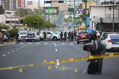 A la empresaria Betty Yamara Gaona le dispararon cuando conducía por la zona rosa de Manta.