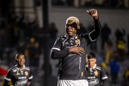 Gabriel Cortez selló la victoria 2-0 contra el modesto Osner"s, de la cuarta división estadounidense.