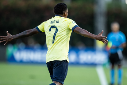 Keny Arroyo celebra el gol que hizo contra Bolivia en el Sudamericano Sb-20