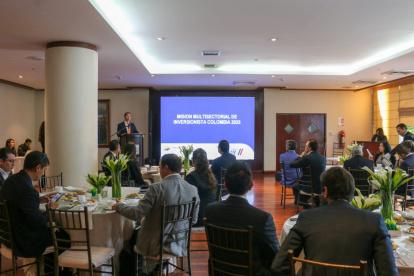 Cita. La reunión de empresarios de Colombia con las autoridades de Ecuador.