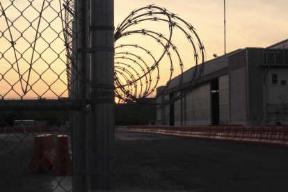 Una zona del centro de detención de Guantánamo, el 7 de noviembre de 2023, en la Base militar estadounidense en Guantánamo (Cuba).