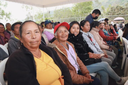 Las personas se pueden jubilar a los 60 años pero habiendo aportado por 30 años.