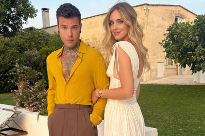 El artista Fedez junto a su expareja Chiara Ferragni en 2022.