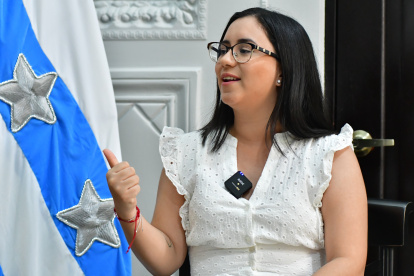 La vicealcaldesa recibió a EXPRESO en su despacho.