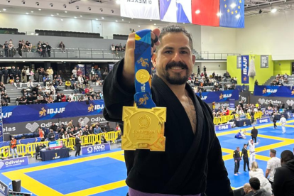 Ricardo Romero fue campeón de la categoría cinturón violeta master 2.