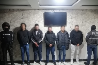 La Policía aprehendió a cinco ciudadanos implicados en el delito de tenencia y porte de armas de fuego