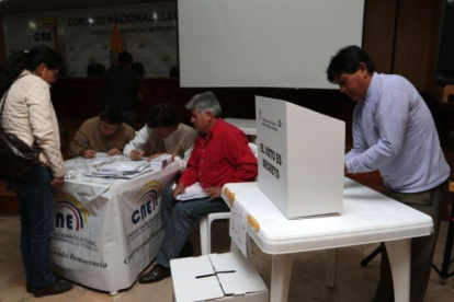 Más de 13,7 millones de ecuatorianos están convocados a sufragar este 9 de febrero.