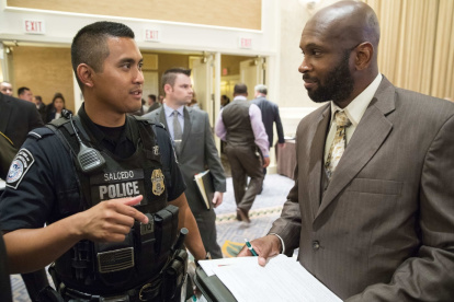 CBP en Estados Unidos busca trabajadores.