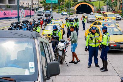 Esta medida podría tmabién implementarse en el Cuerpo de Agentes de Control Municipal de Guayaquil.