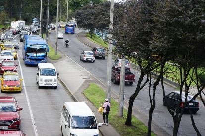 La medida de restricción vehicular busca reducir la congestión vial en la capital.