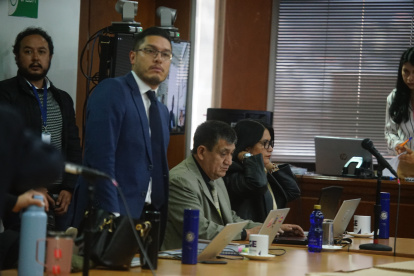 Durante la mañana y primeras horas de la tarde, las partes presentaron sus alegatos iniciales.