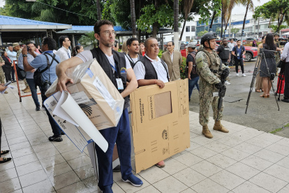 Hay más de 2 mil reos habilitados para sufragar en esta jornada electoral.