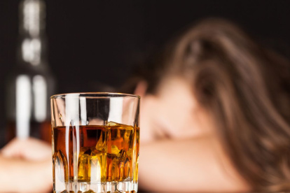 Referencial. Mientras rige la Ley Seca en Ecuador, los ciudadanos tienen prohibido vender y consumir bebidas alcohólicas.